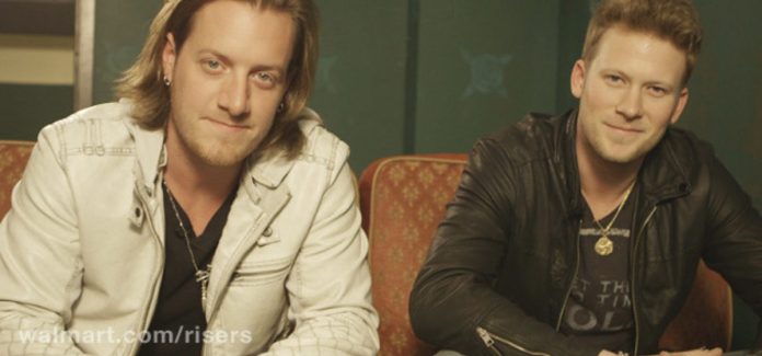 country-music-star-reveals-that-american-flags-triggered-his-former-bandmate