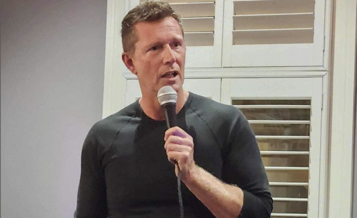 popular-comedian-killed-at-54-in-freak-accident