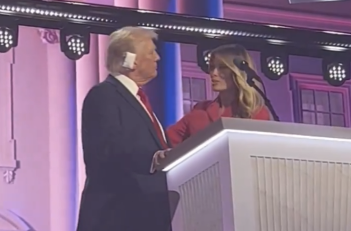 melania-surprises-trump-on-stage-after-speech,-his-reaction-is-priceless melania-surprises-trump-on-stage-after-speech,-his-reaction-is-priceless