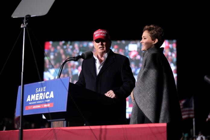 trump,-kari-lake-secure-huge-endorsement-that-could-turn-the-tides-in-arizona trump,-kari-lake-secure-huge-endorsement-that-could-turn-the-tides-in-arizona