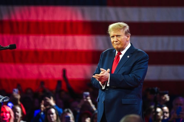 trump-reveals-genius-reason-he-refuses-intel-briefings