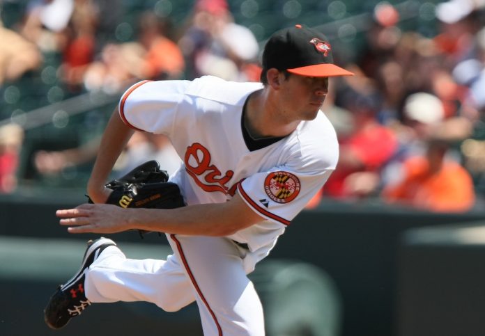 Brian_Matusz_on_August_30_2009.jpg