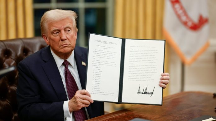 second-federal-judge-blocks-trumps-transgender-military-ban-the-gateway-pundit-2025-03-28t202049-000z