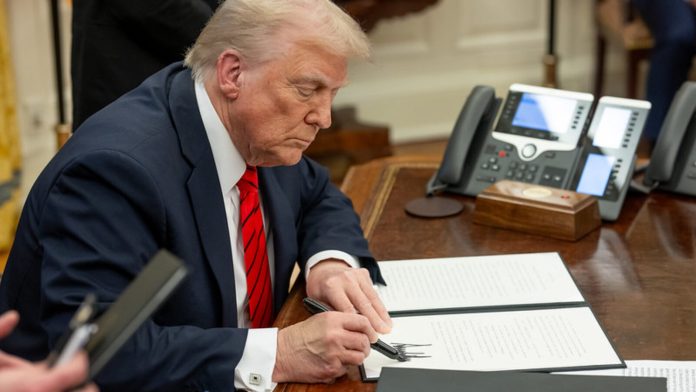 report-trump-asks-military-to-draw-up-options-for-retaking-the-panama-canal-the-gateway-pundit-2025-03-14t020036-000z
