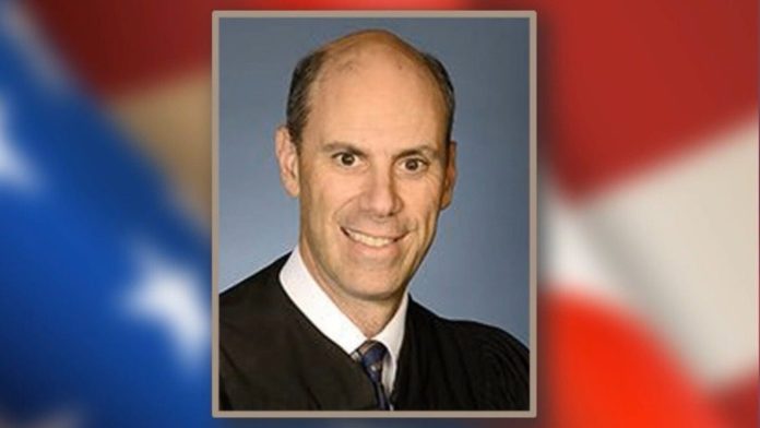 breaking-huge-win-supreme-court-vacates-judge-boasbergs-orders-barring-trump-from-deporting-venezuelan-gang-members-under-alien-enemies-act-the-gateway-pundit-2025-04-07t230058-000z