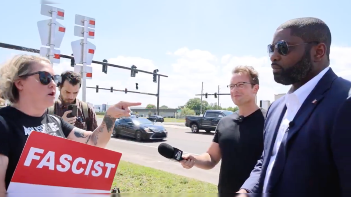 angry-liberal-white-woman-calls-rep-byron-donalds-a-race-traitor-before-he-shuts-her-down-im-gonna-be-your-governor-trust-me-video-the-gateway-pundit-2025-04-08t151500-000z