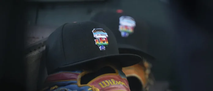 mlb-warns-giants-pitchers-over-bible-ver