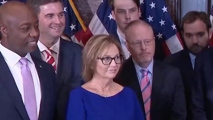 lindsey-graham-s-sister-named-interim-se