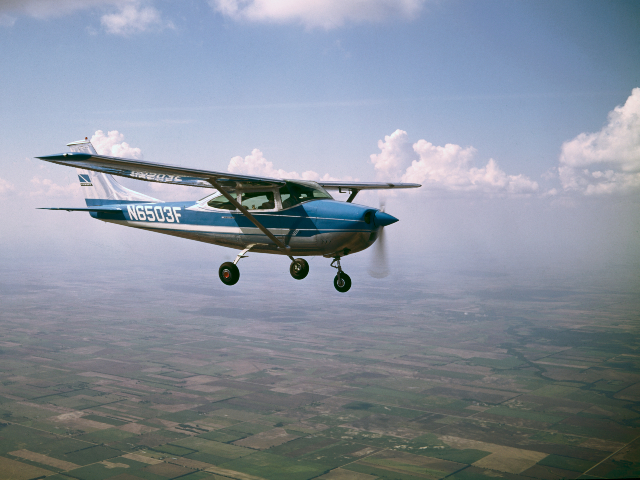 watch-pilot-draws-usa-250th-over-heartla