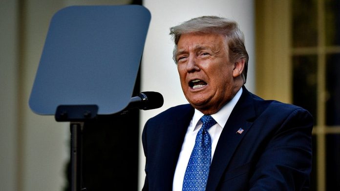 white-house-teleprompter-operator-accuse