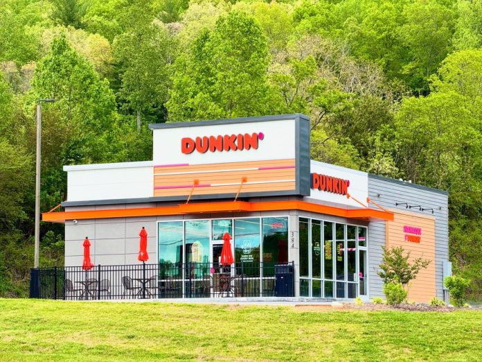 dunkin-donuts-storefront Dunkin Donuts storefront