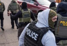 Federal Judge Blocks New York’s ICE Mask Ban