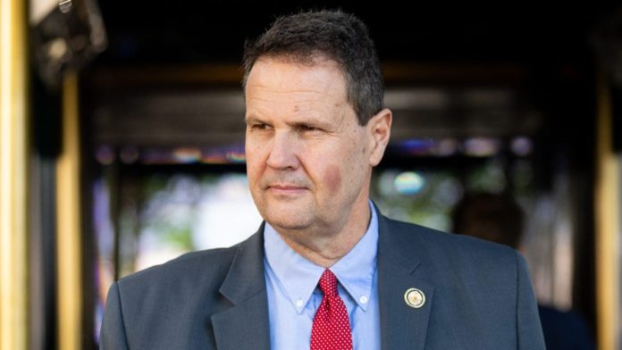 house-republican-forces-vote-condemning-