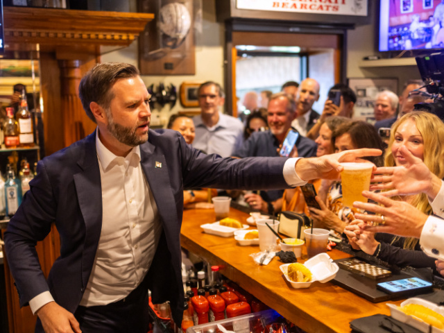 jd-vance-pours-beers-for-locals-during-o