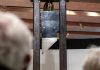 Oregon Protestors Bring Guillotine to City Hall, Terrify AI Company