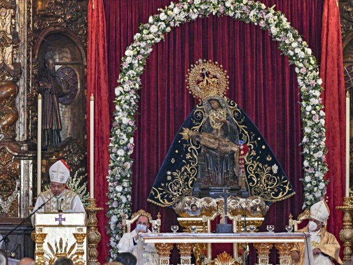spanish-enclave-holds-catholic-processio