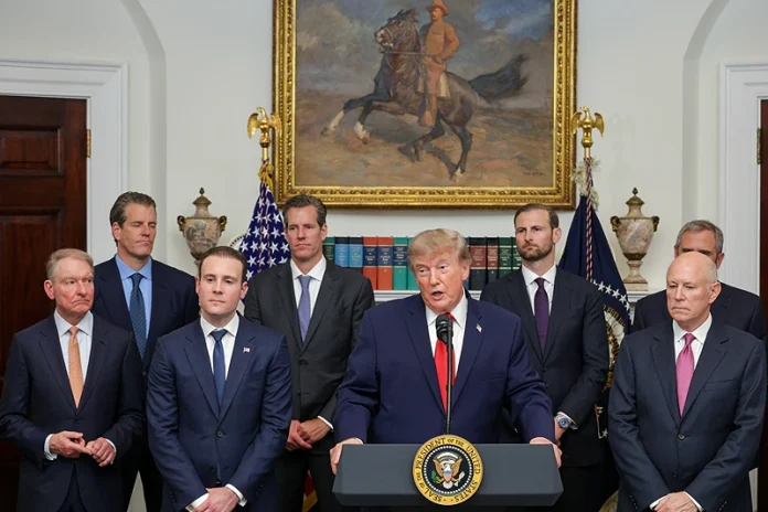 trump-demands-congress-pass-crypto-clari