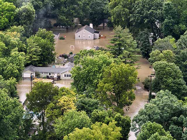 watch-indiana-floods-defeat-six-trump-de