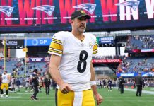Aaron Rodgers Throws Coaches Under the Bus After Patriots Blowout Loss