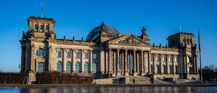 german-voters-humiliate-establishment-re