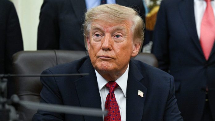house-democrats-plot-trump-family-invest