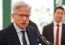 Nvidia CEO Huang Shuts Down AI ‘Doomsday Narratives’ — Backs Trump’s Position