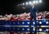 Trump Pledges $5,000 Dividend to Every American If GOP Holds Congress