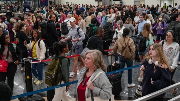 trump-s-tsa-restores-pre-9-11-airport-tr