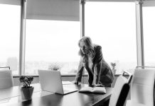 Female Managers Tell Women: ‘Stop Having Kids If You Want to Succeed’
